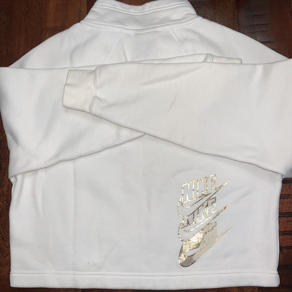 Nike “Just Do It” Fleece Quarter-Zip Pullover - Picture 2 of 3